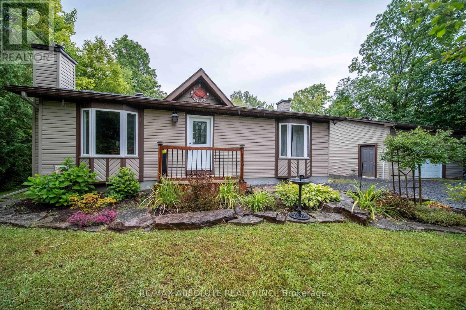 1127 Rollin Road