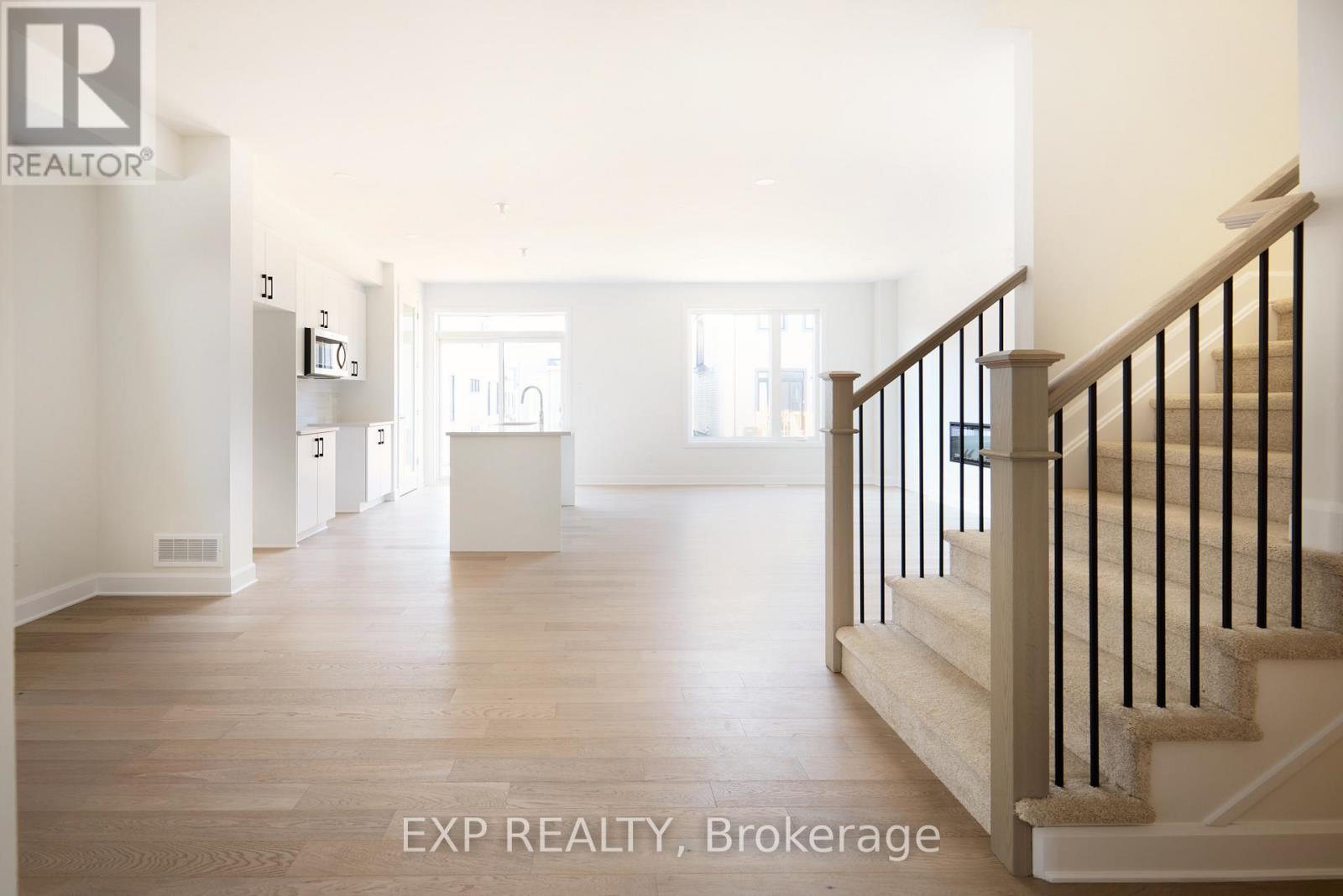 509 Roundhouse Crescent