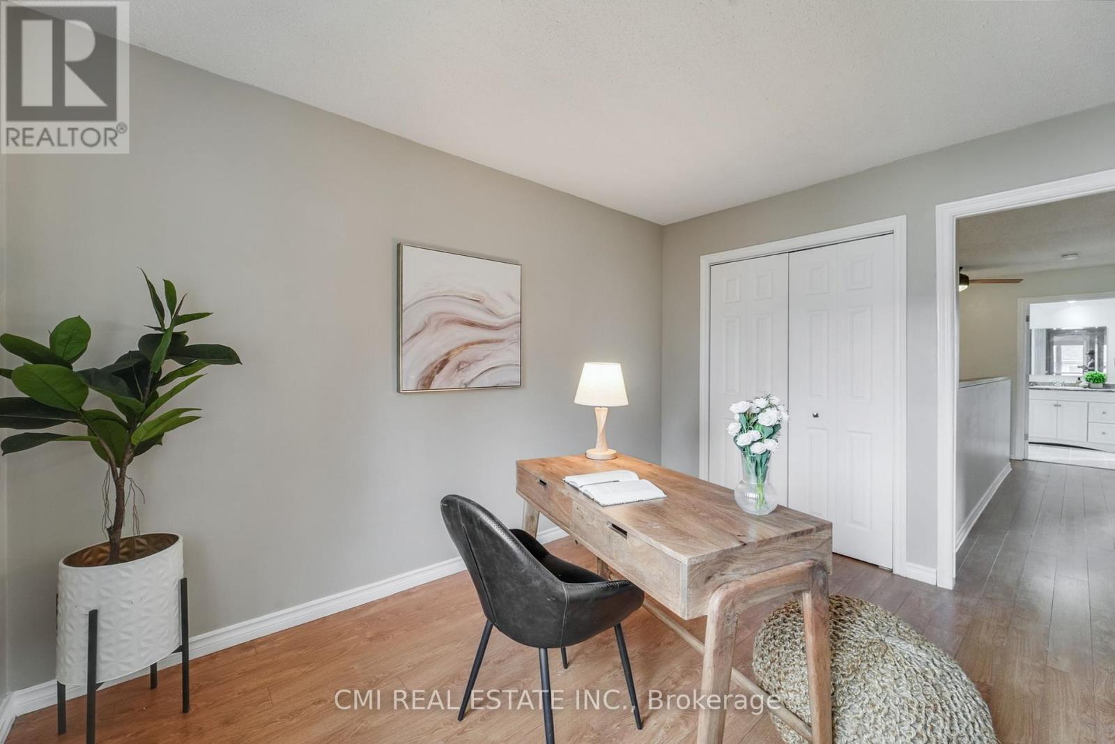 49 - 495 Sidney Drive
