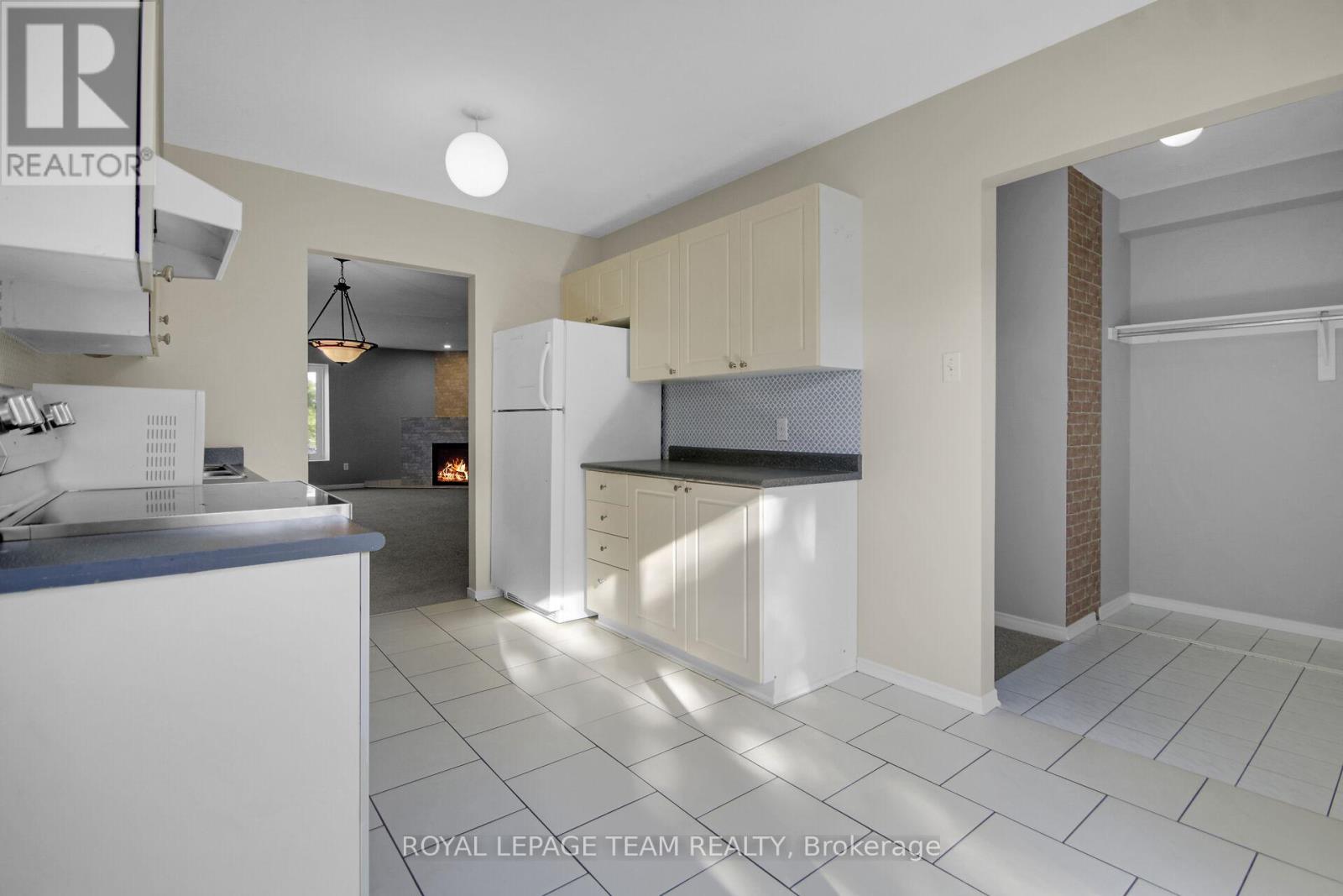89 Thornbury Crescent