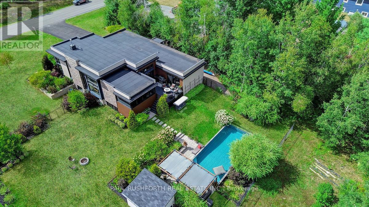 2189 Onyx Street