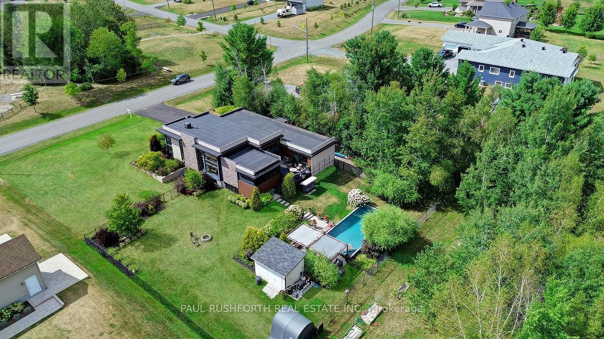 2189 Onyx Street