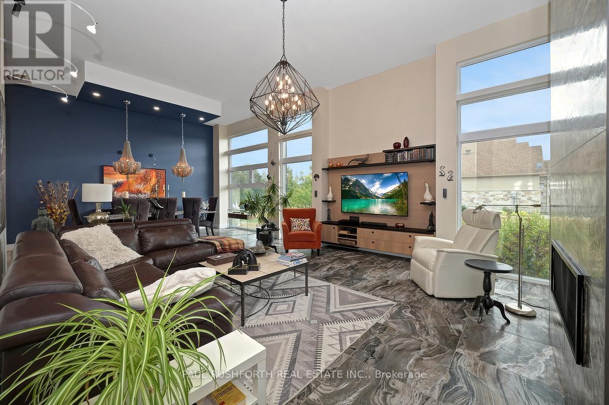 2189 Onyx Street