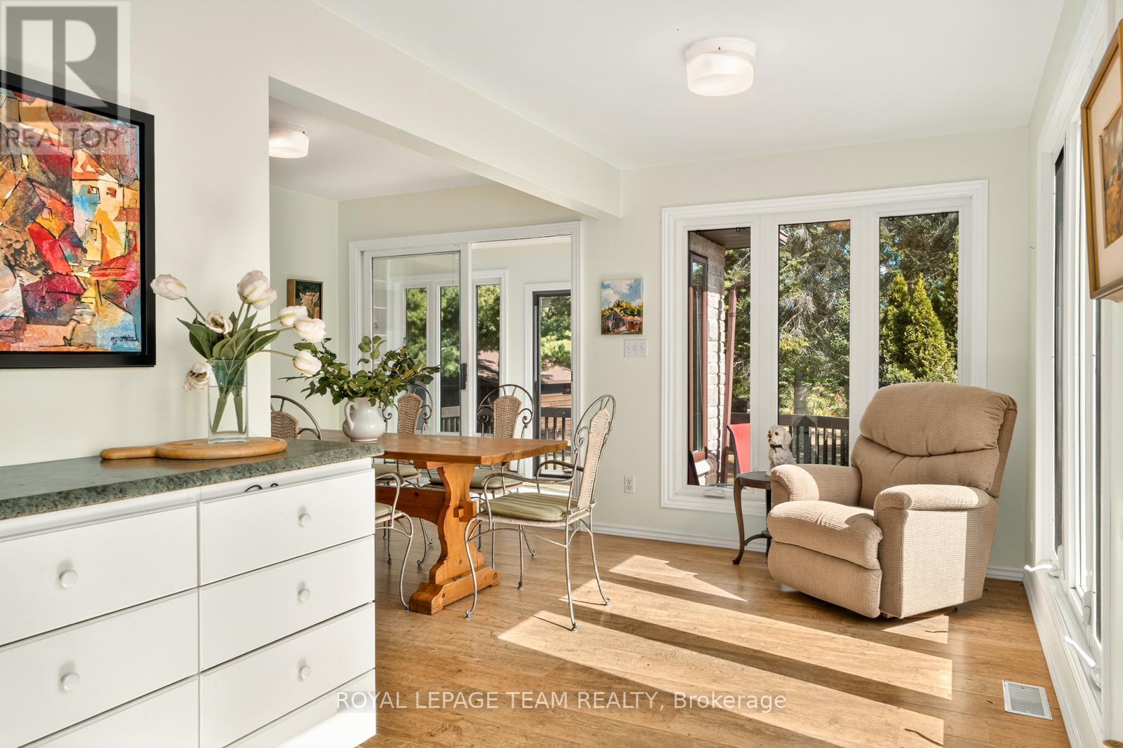 4 Rideau Lane
