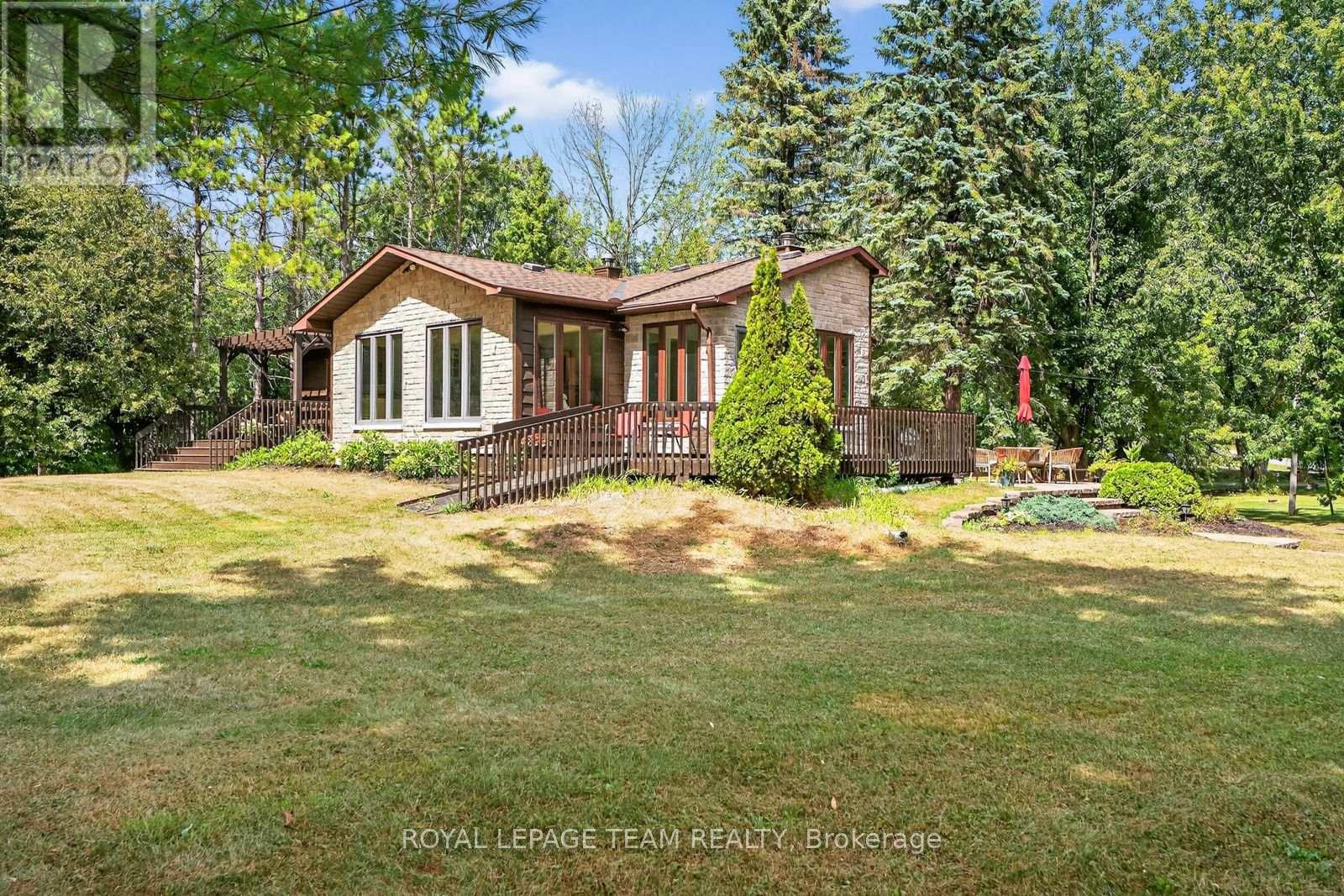 4 Rideau Lane