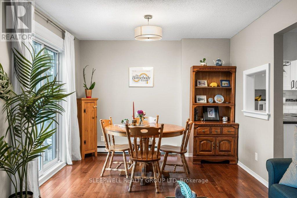 7 - 420 Fenerty Court