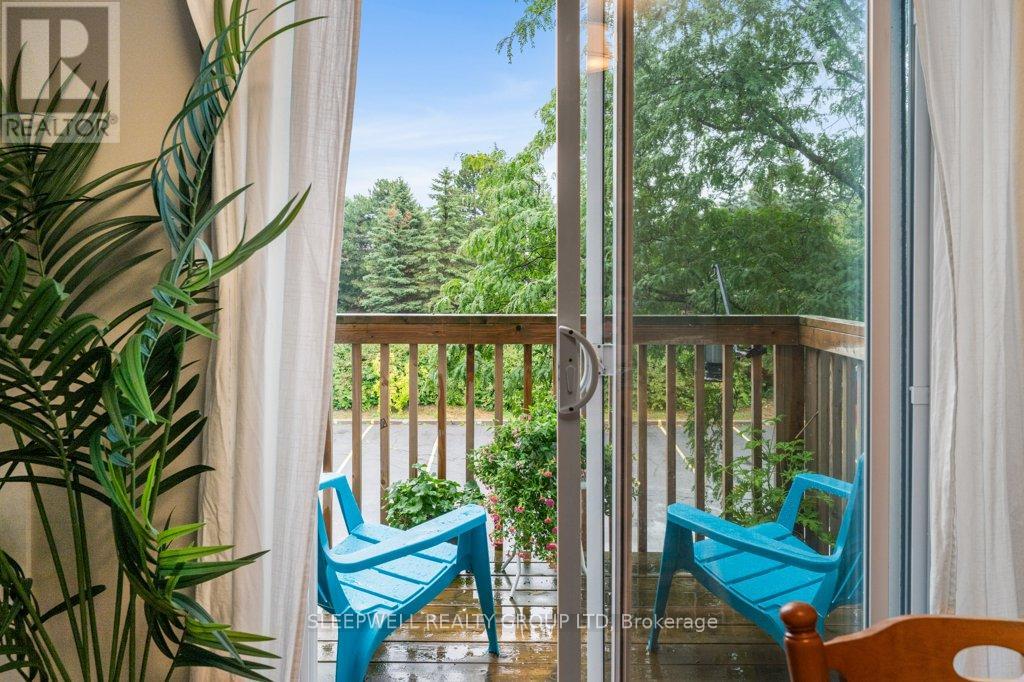 7 - 420 Fenerty Court