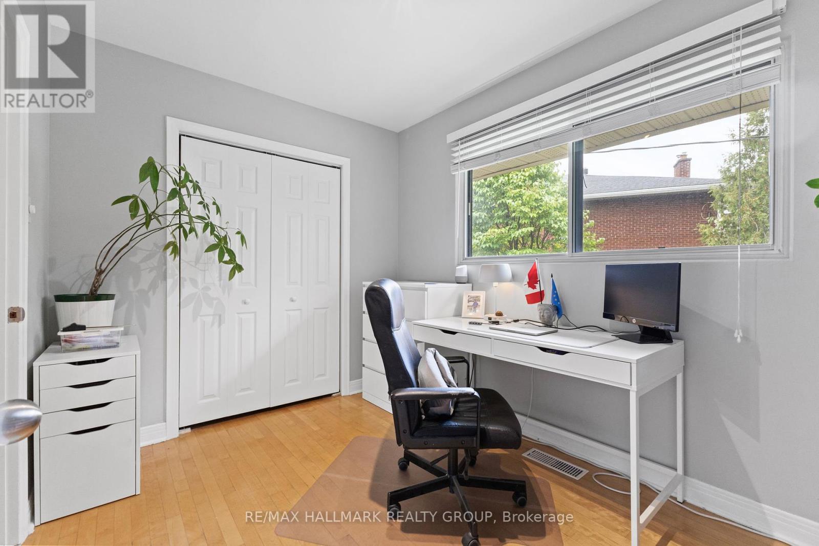 1217 Willowdale Avenue, Unit 1215