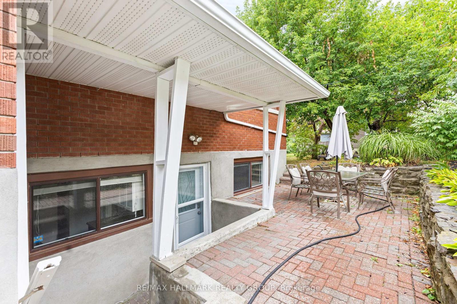 1217 Willowdale Avenue, Unit 1215