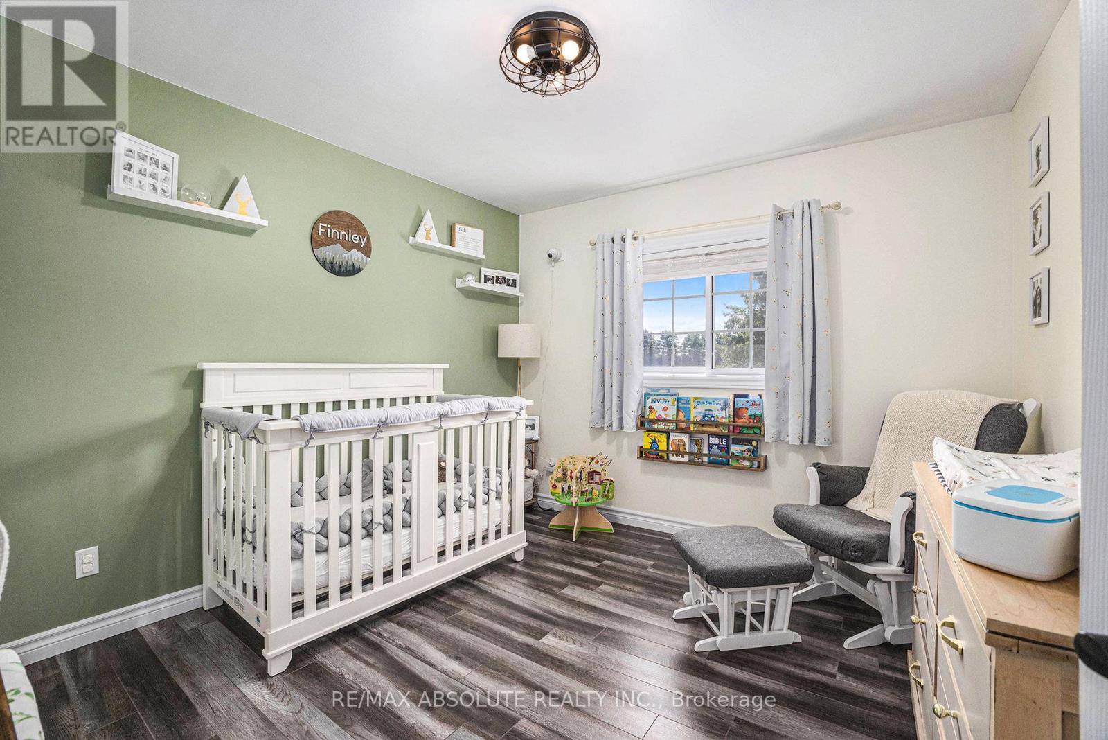 1494 Mclachlan Road