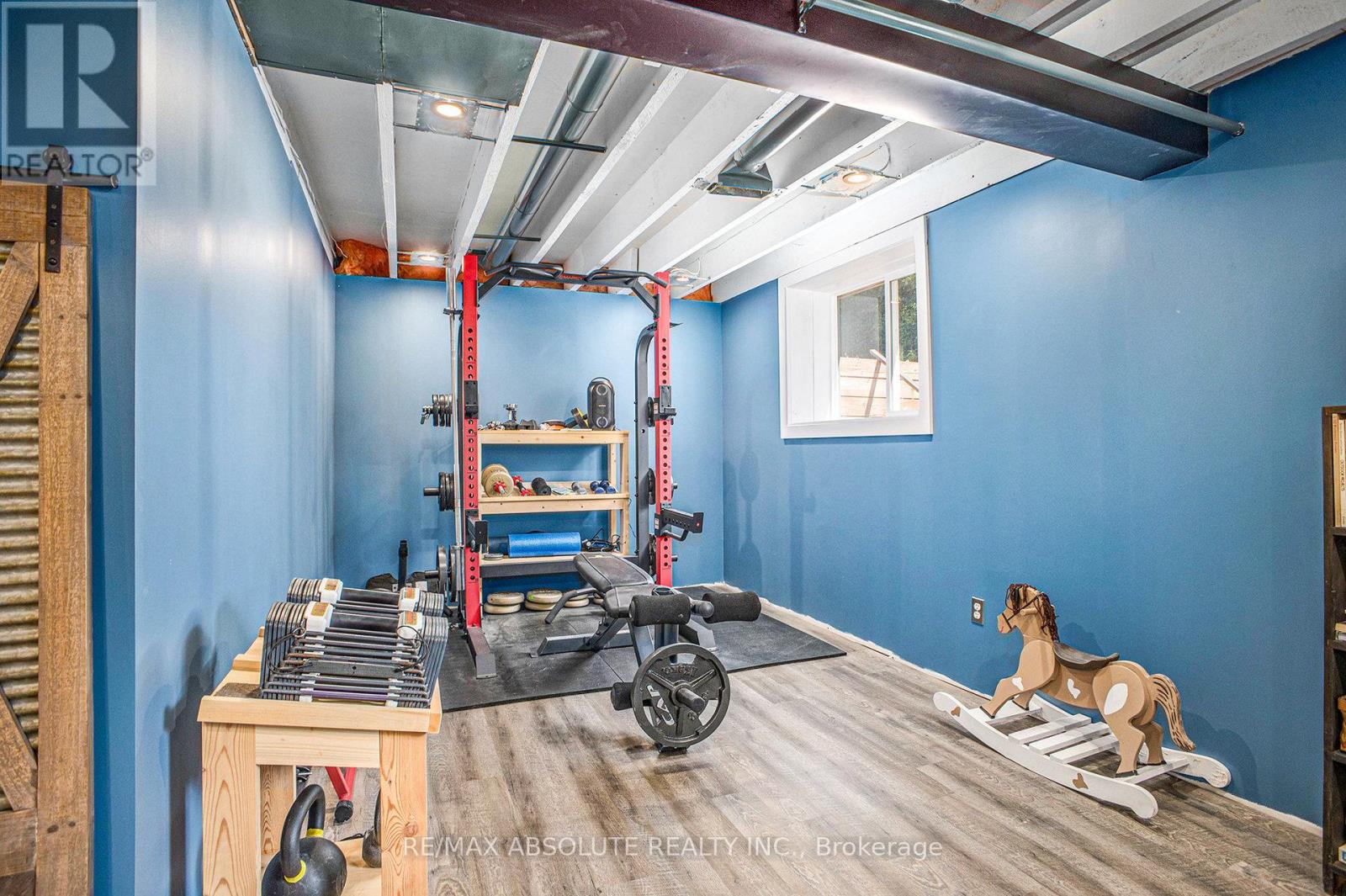 1494 Mclachlan Road