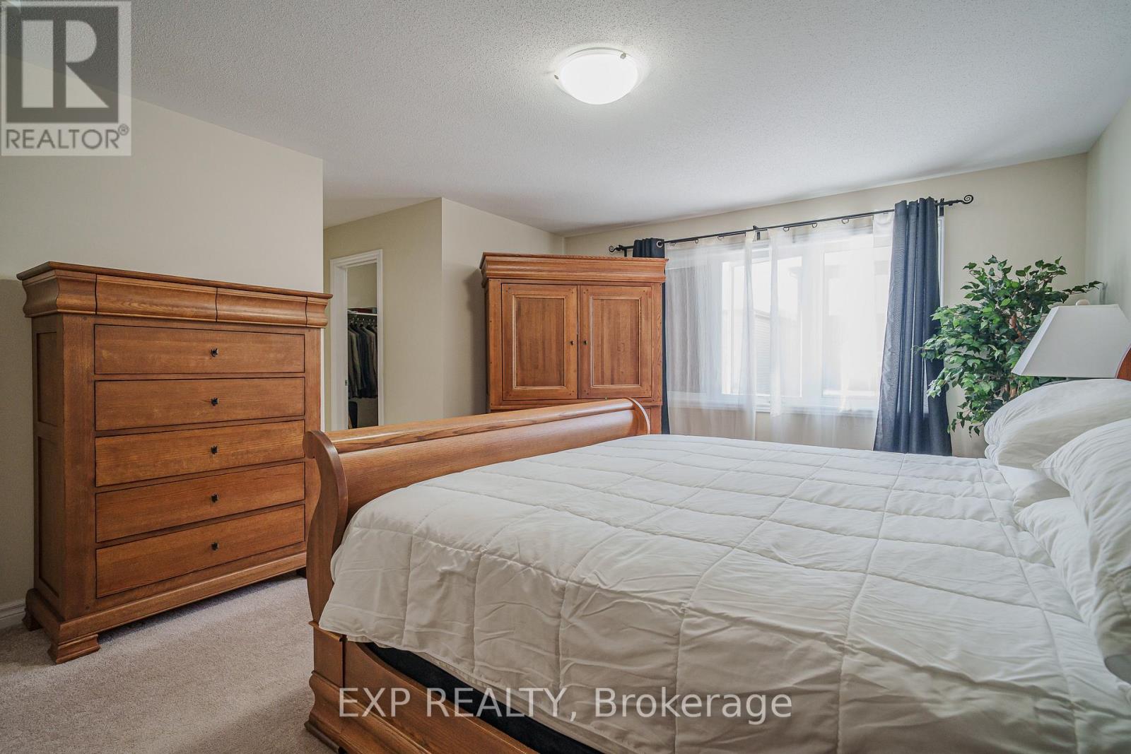 628 Eagle Crest Heights