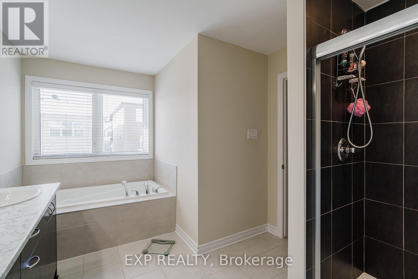 628 Eagle Crest Heights