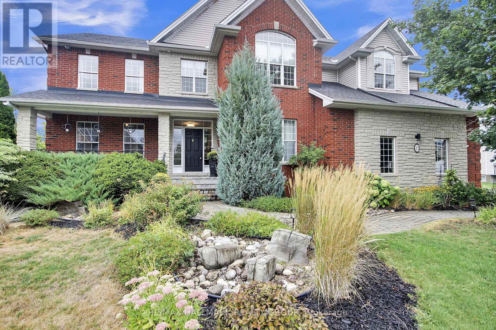 13 Beechgrove Gardens