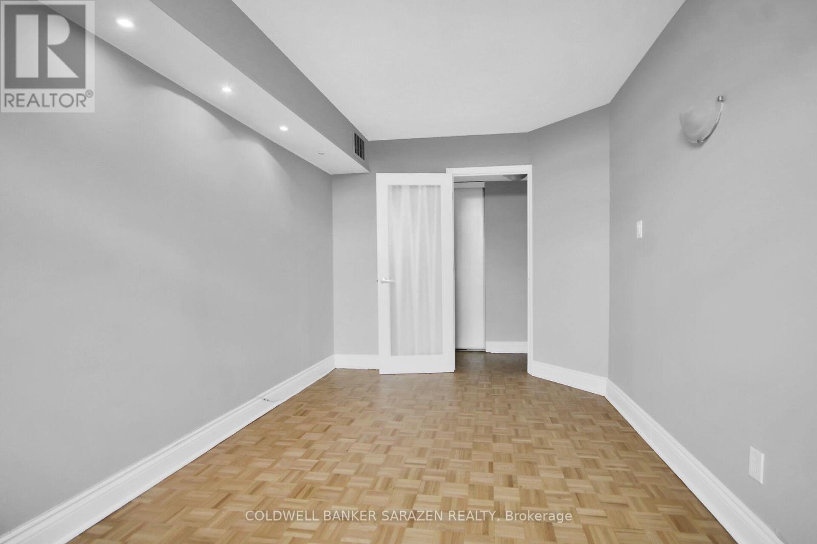 1111 - 2871 Richmond Road