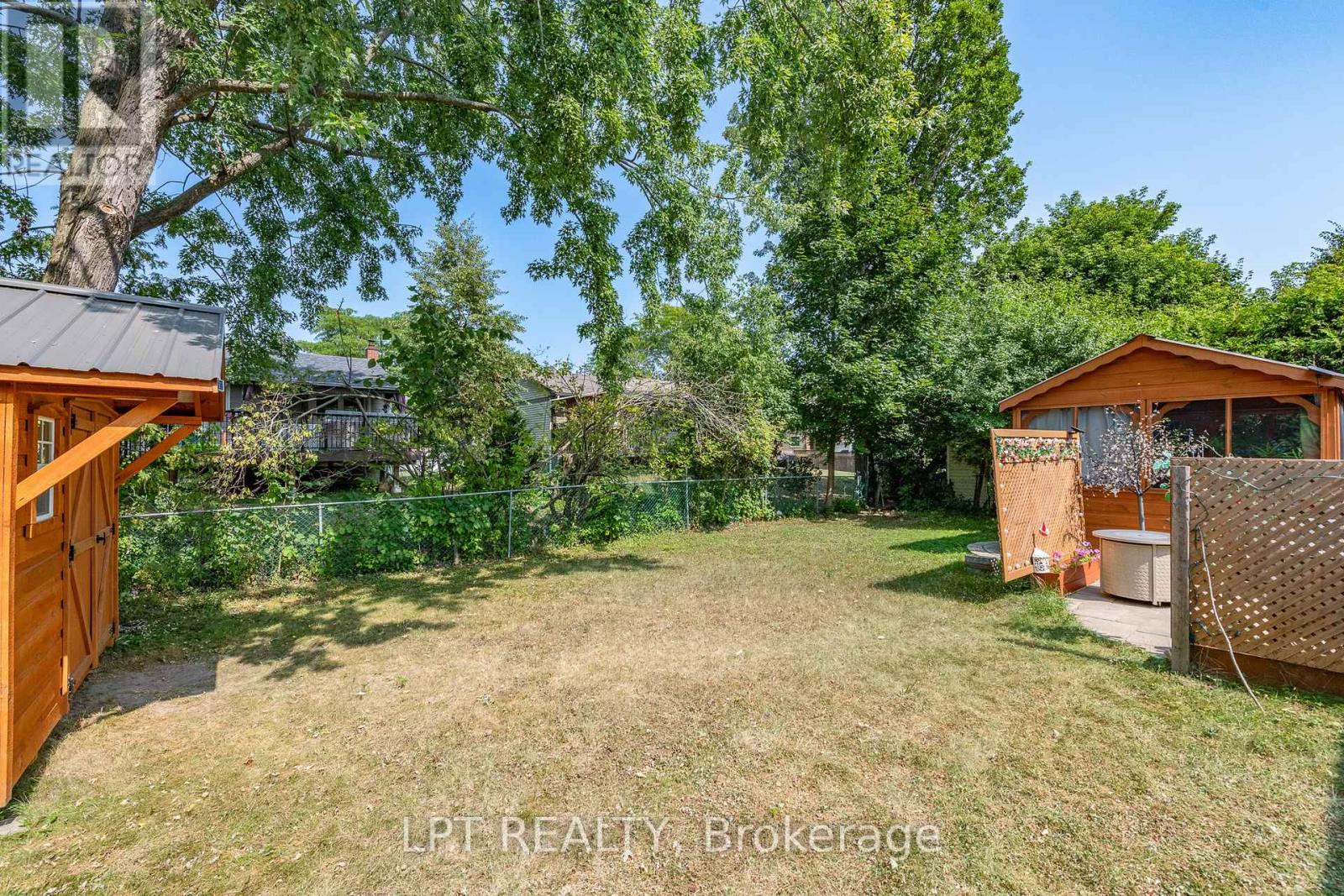9 Dallaire Crescent