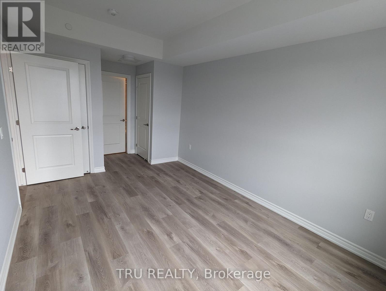 417 - 1350 Hemlock Road