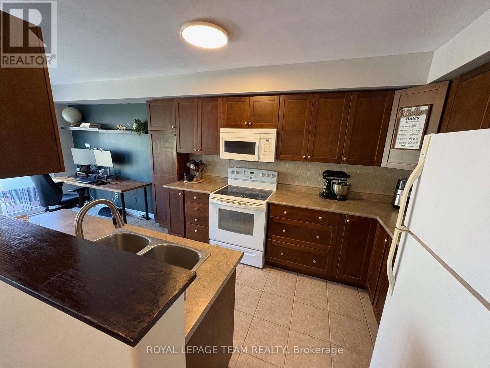 123 Talltree Crescent