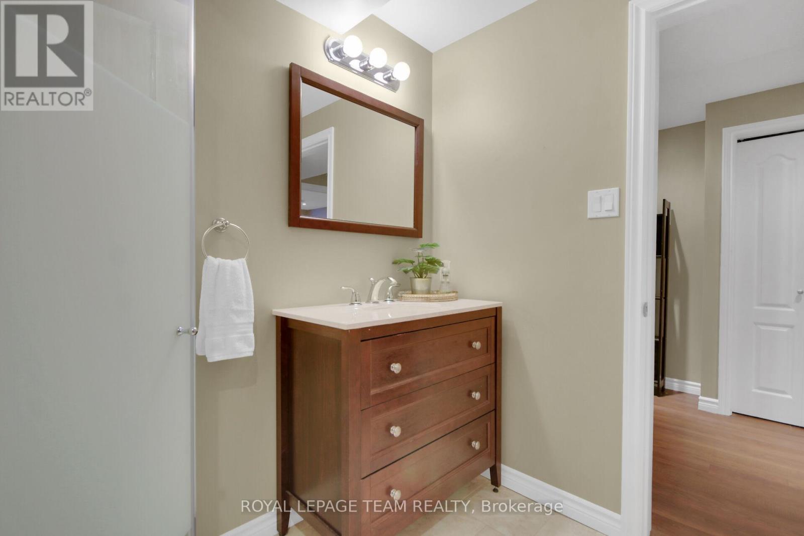 123 Talltree Crescent