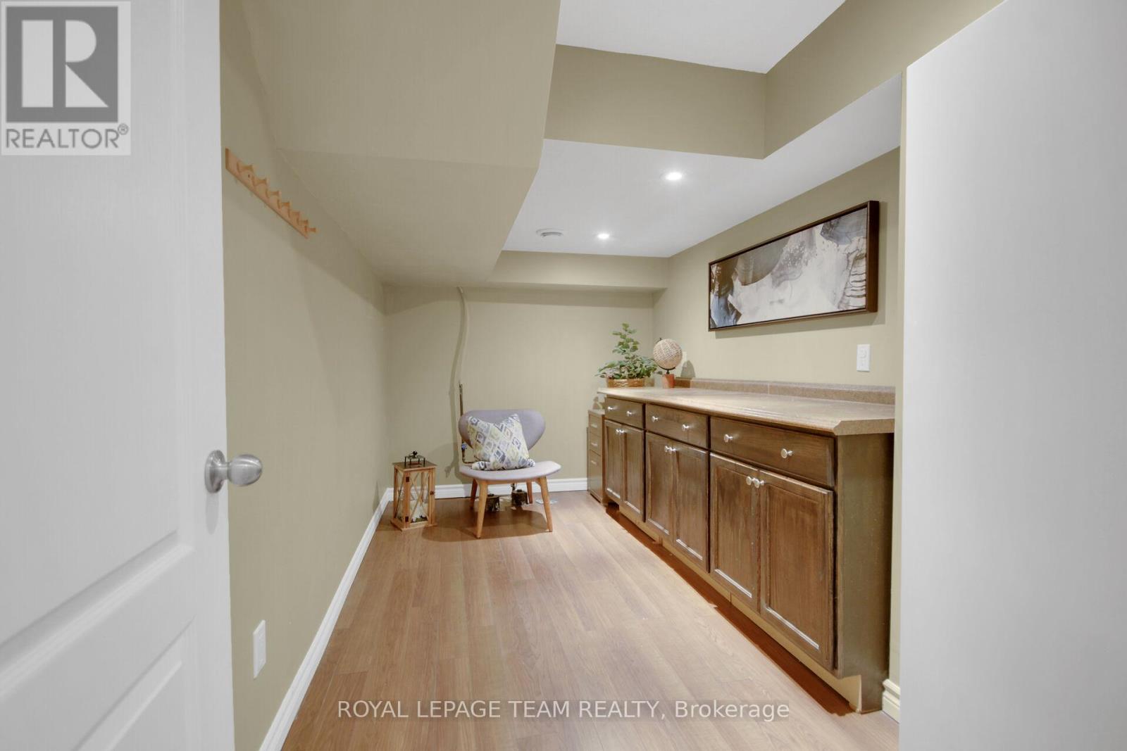 123 Talltree Crescent