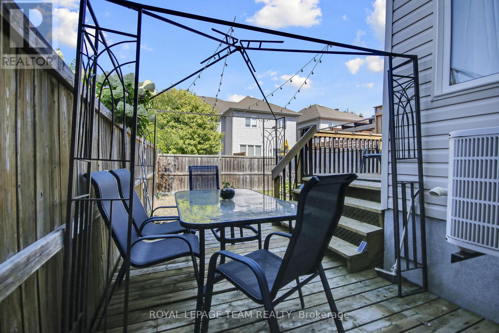 123 Talltree Crescent