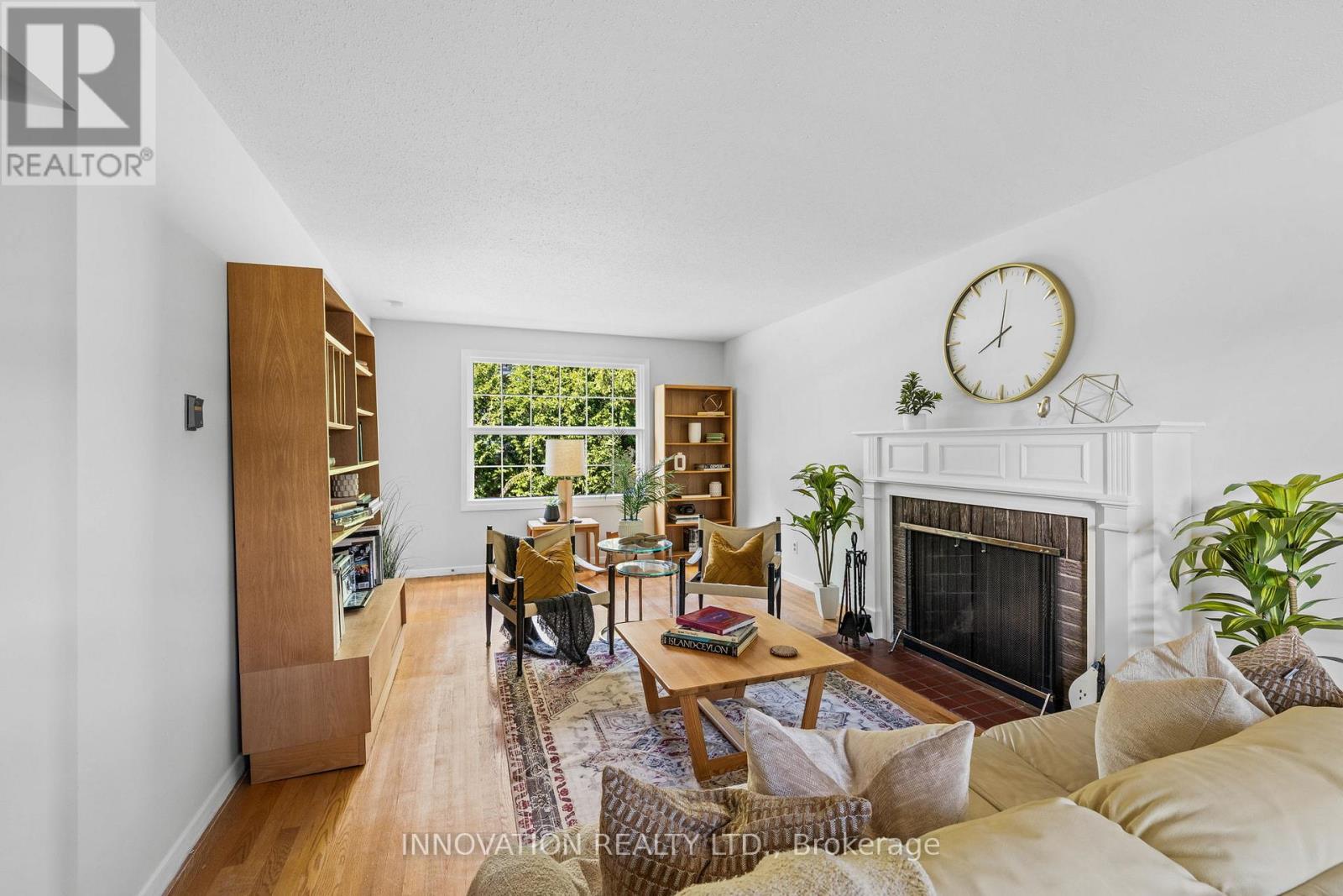 1867 Dorset Drive