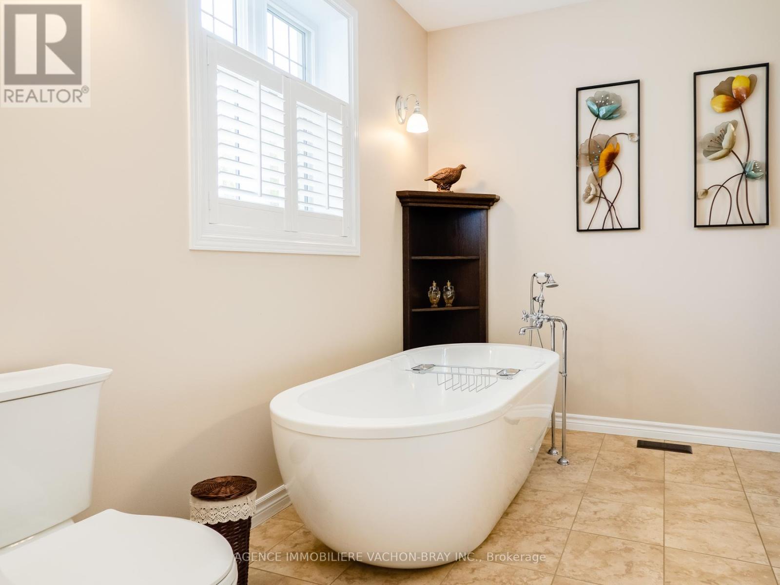 18668 Concession 2 Road