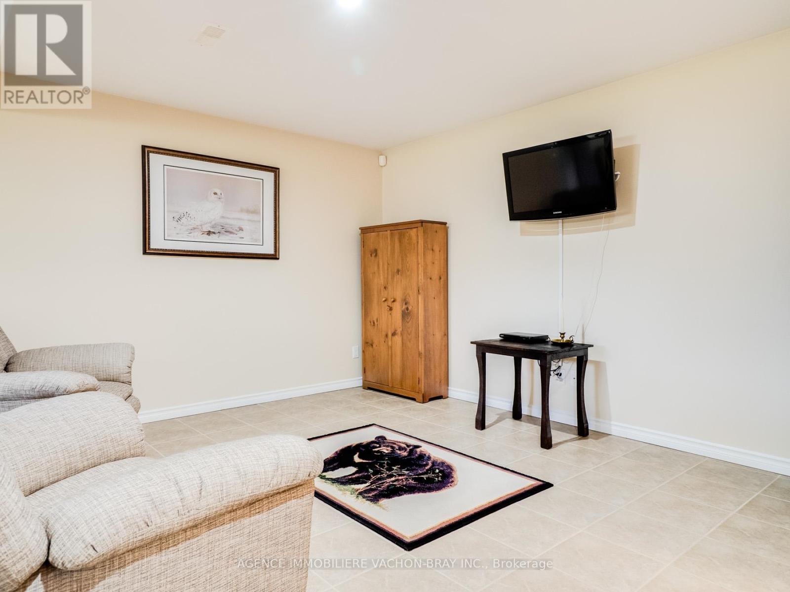 18668 Concession 2 Road