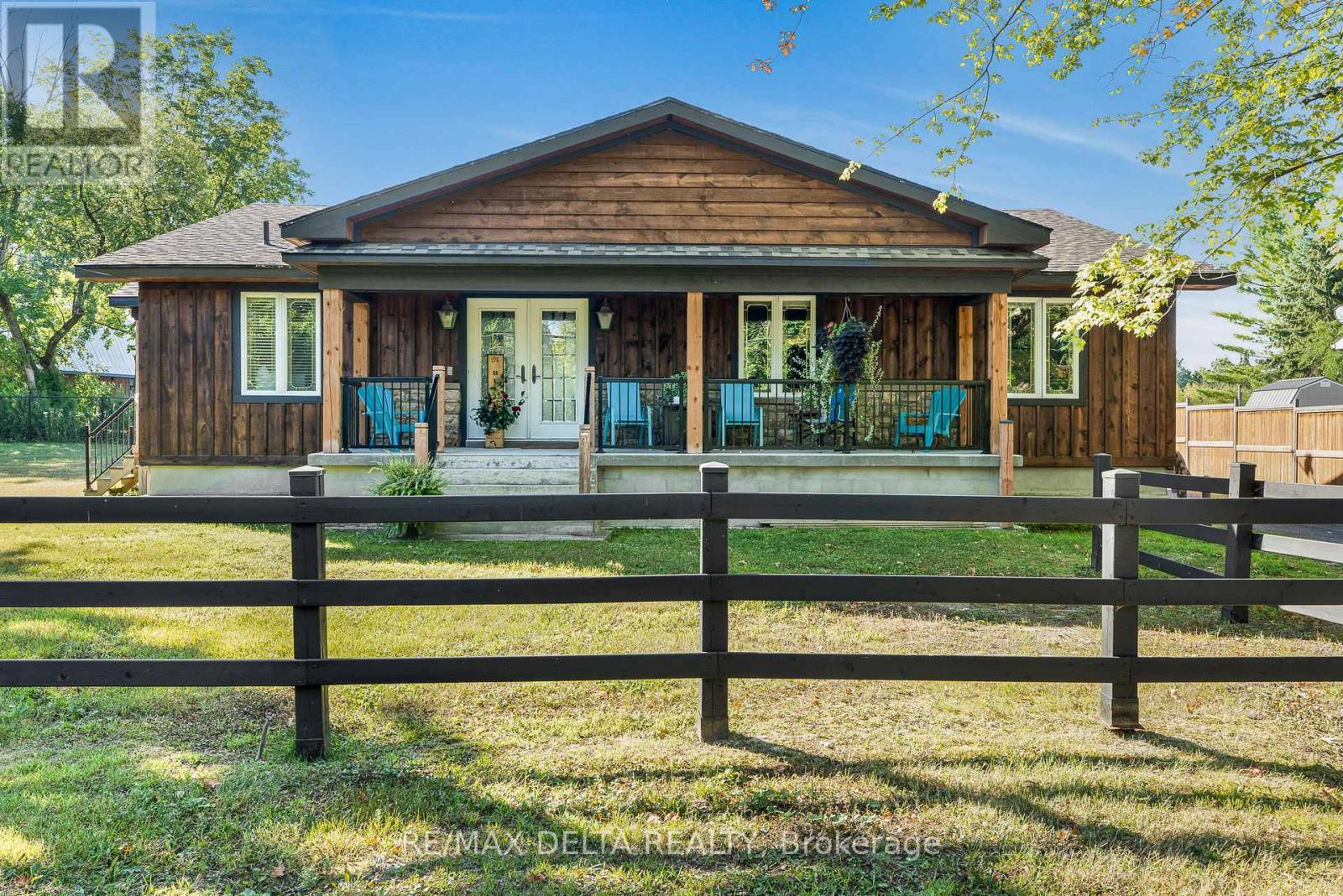 455 Front Road W