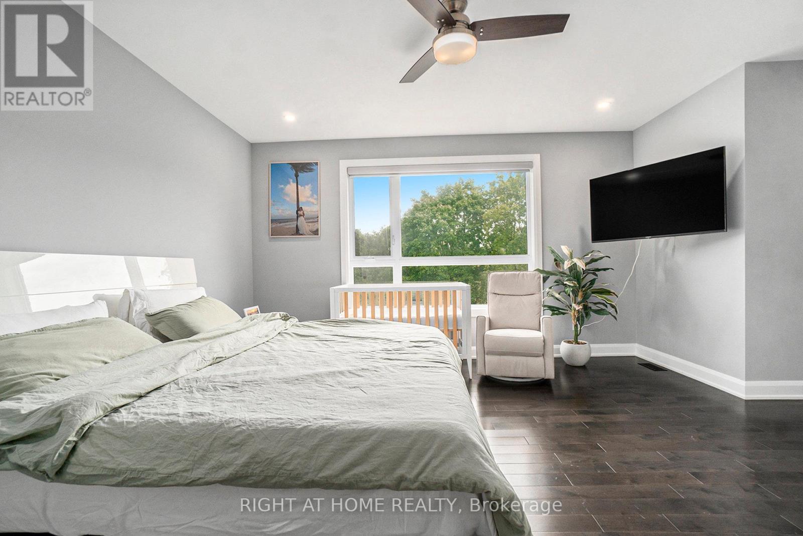17 Rideau Heights Drive