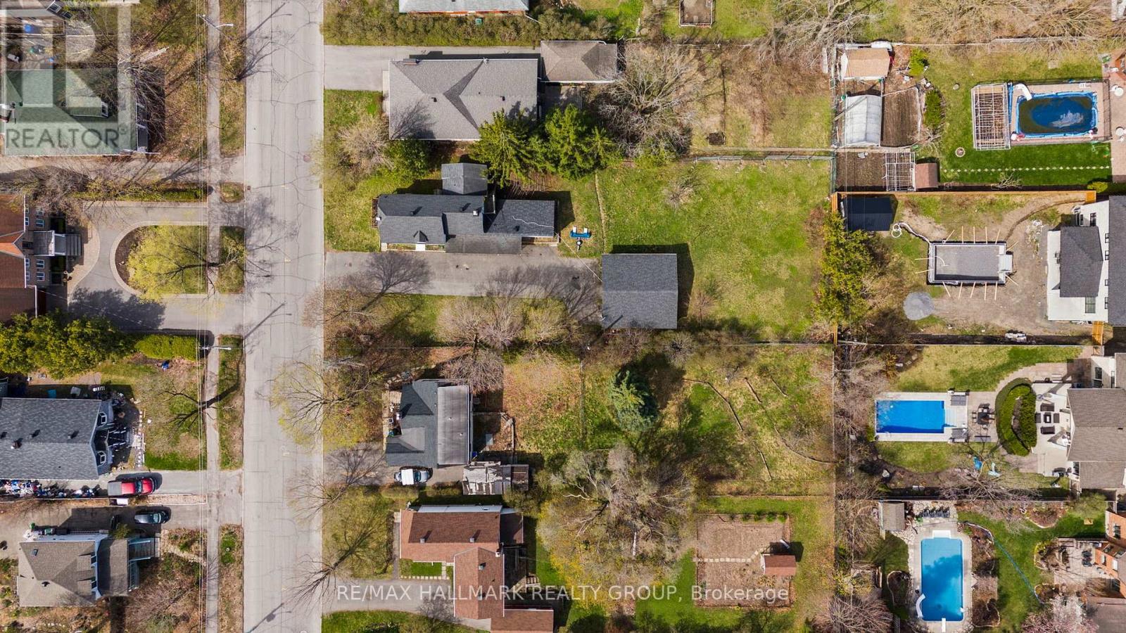 279/285 Pleasant Park Road