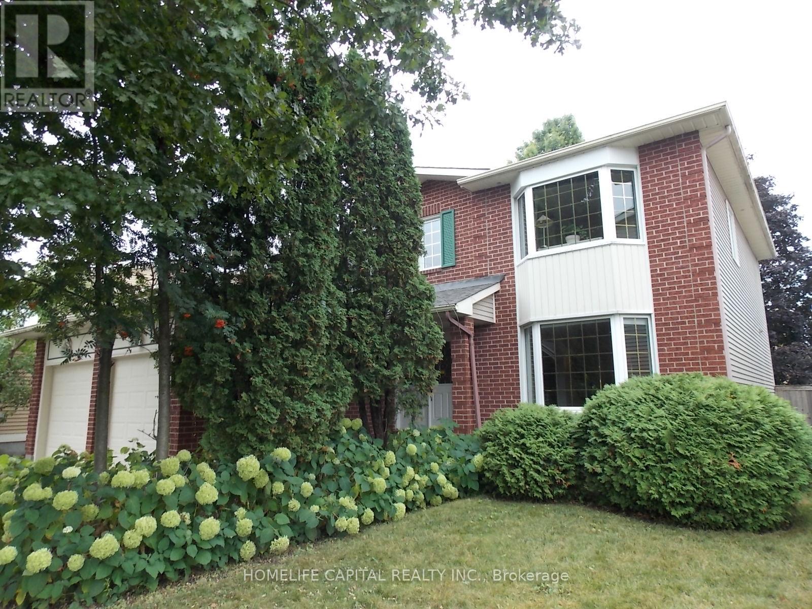 1804 Robinwood Place