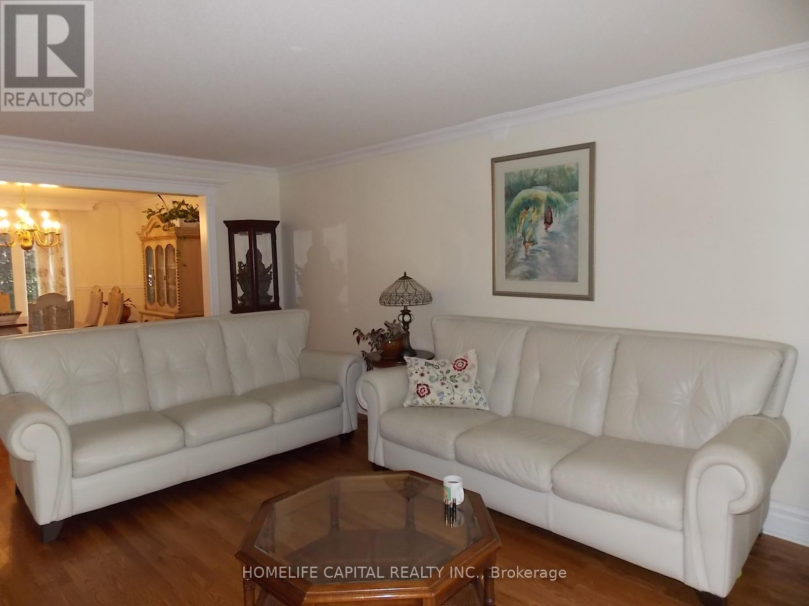 1804 Robinwood Place