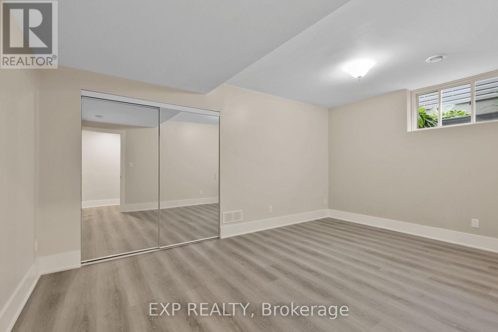 591 Robert Hill Street