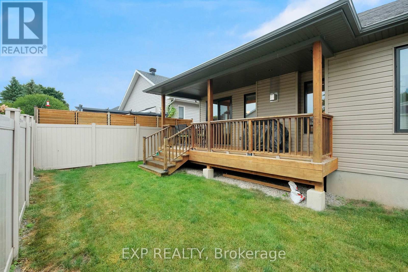 591 Robert Hill Street