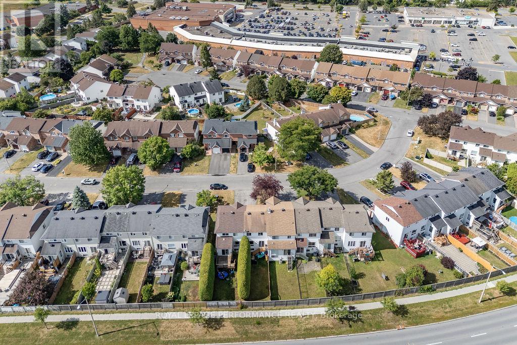 1649 Greywood Drive