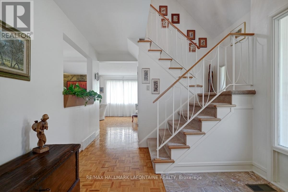844 Edgeworth Avenue
