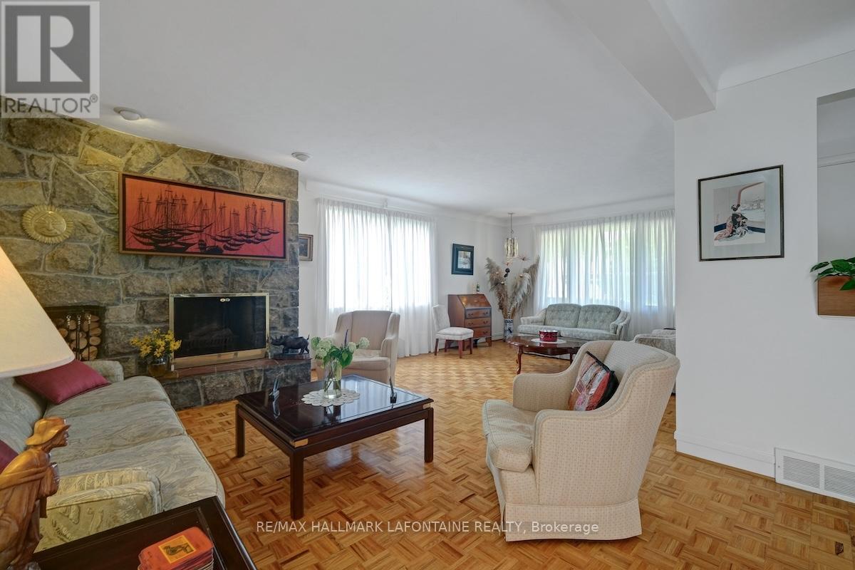 844 Edgeworth Avenue