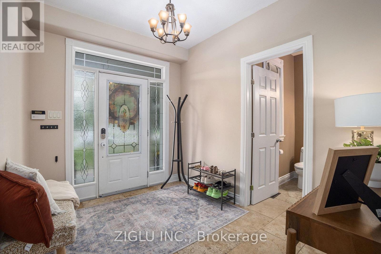 38 Oradea Crescent