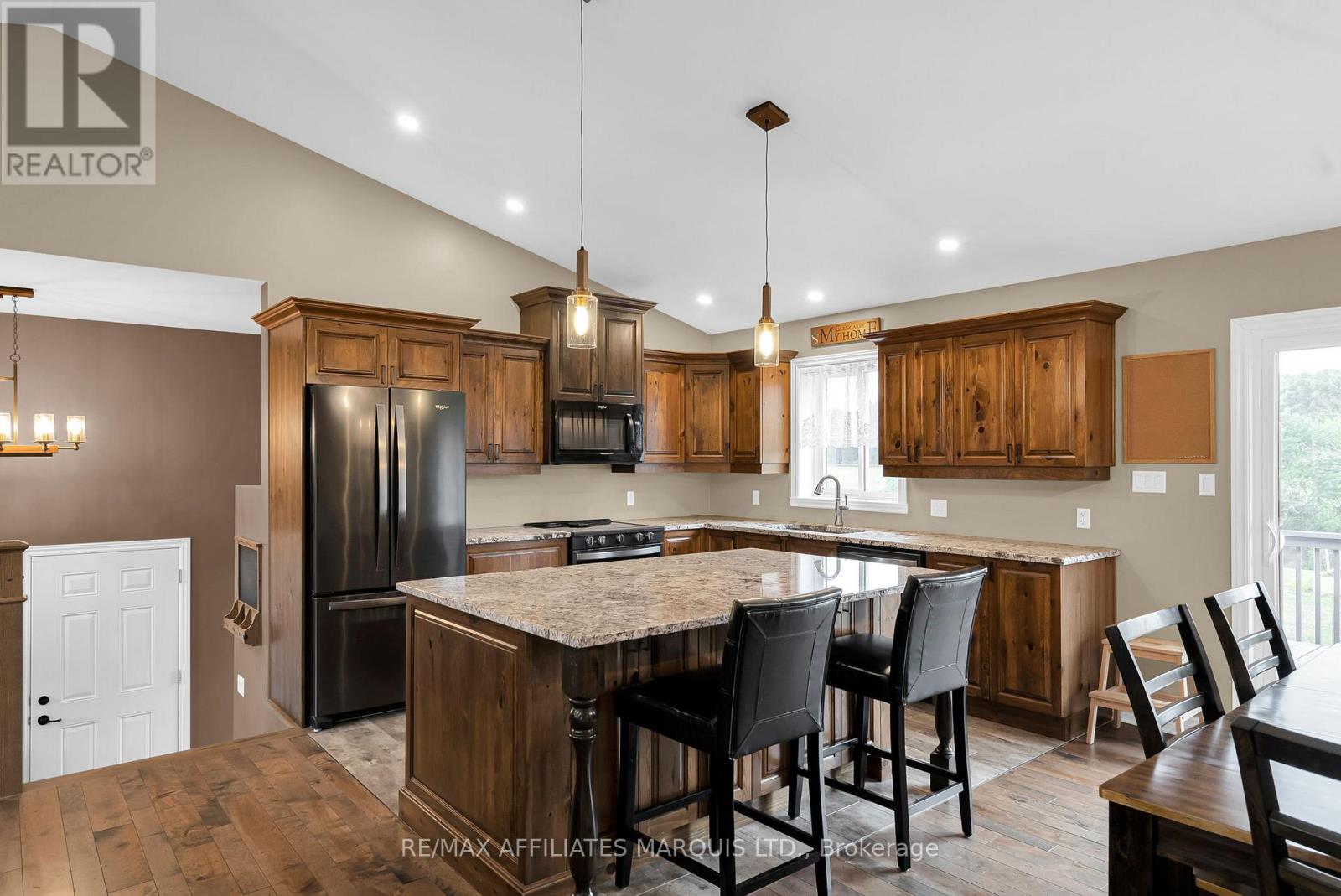 6840 Lalonde Boulevard