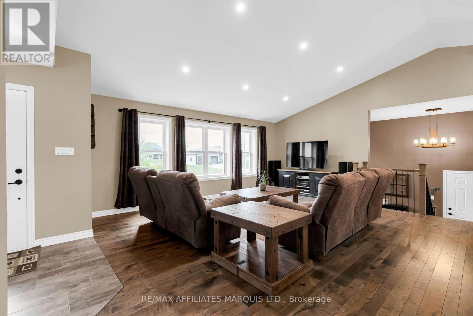 6840 Lalonde Boulevard