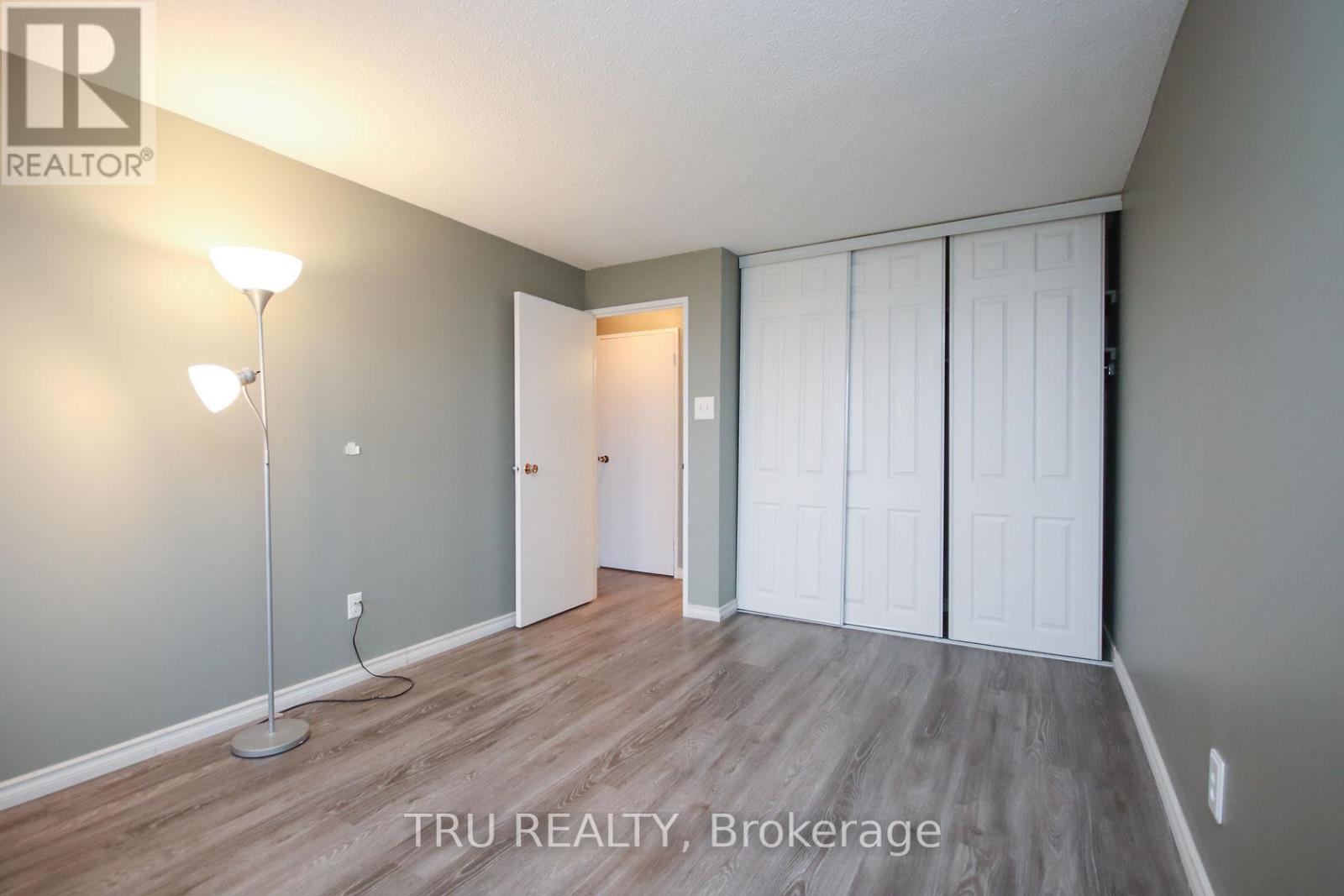 1604 - 1081 Ambleside Drive