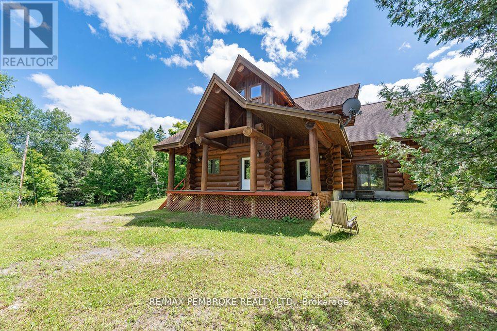 2467 Darling Road