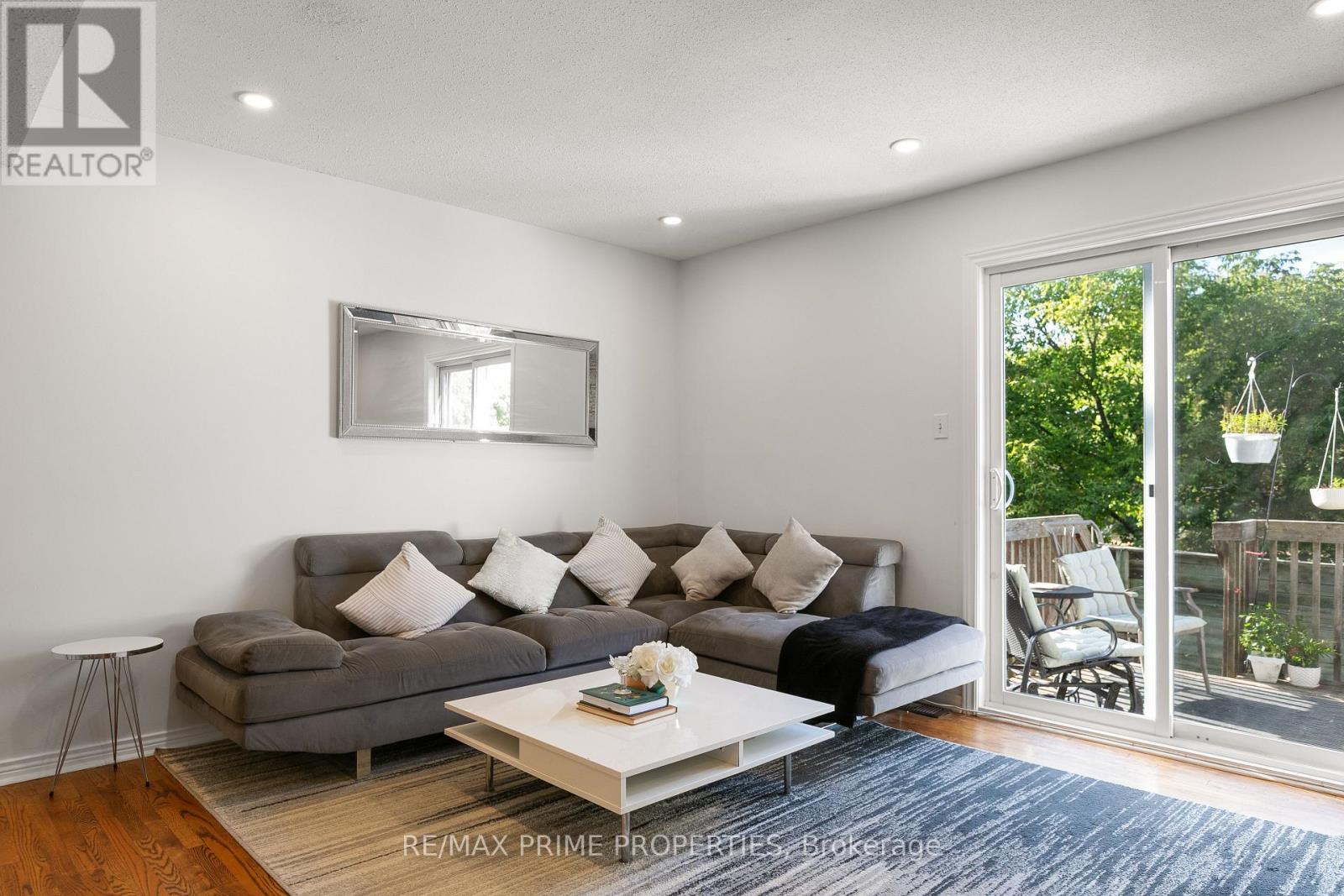 248 Temby Private
