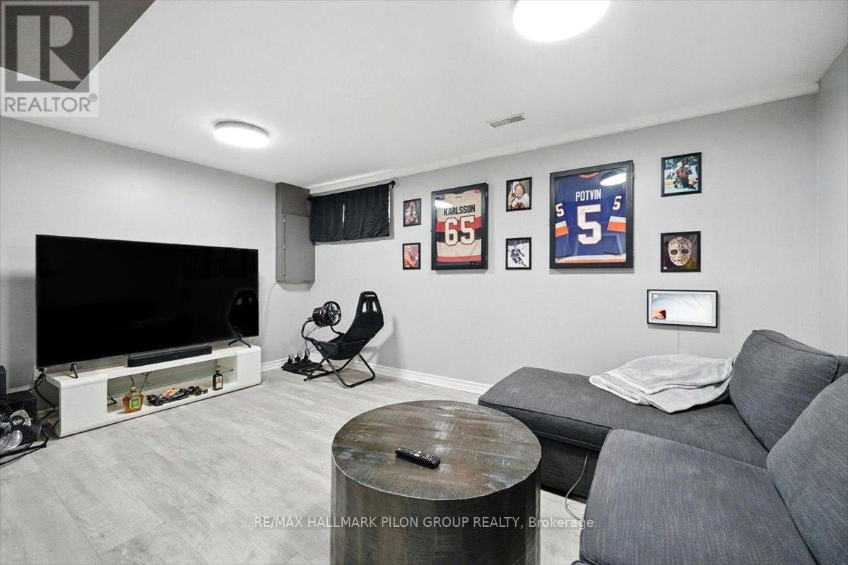 1417 Ballard Court