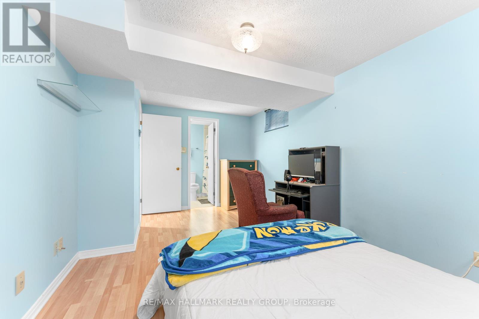 59 Shearer Crescent