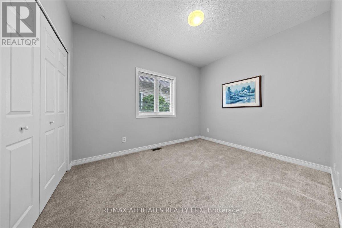 1147 Mulder Avenue