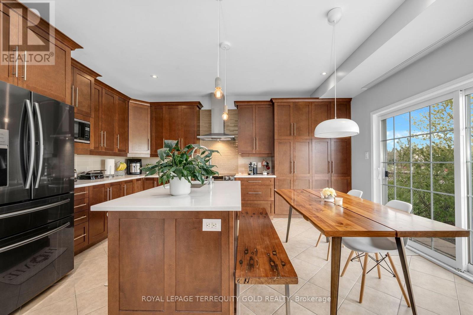 433 Callisto Way