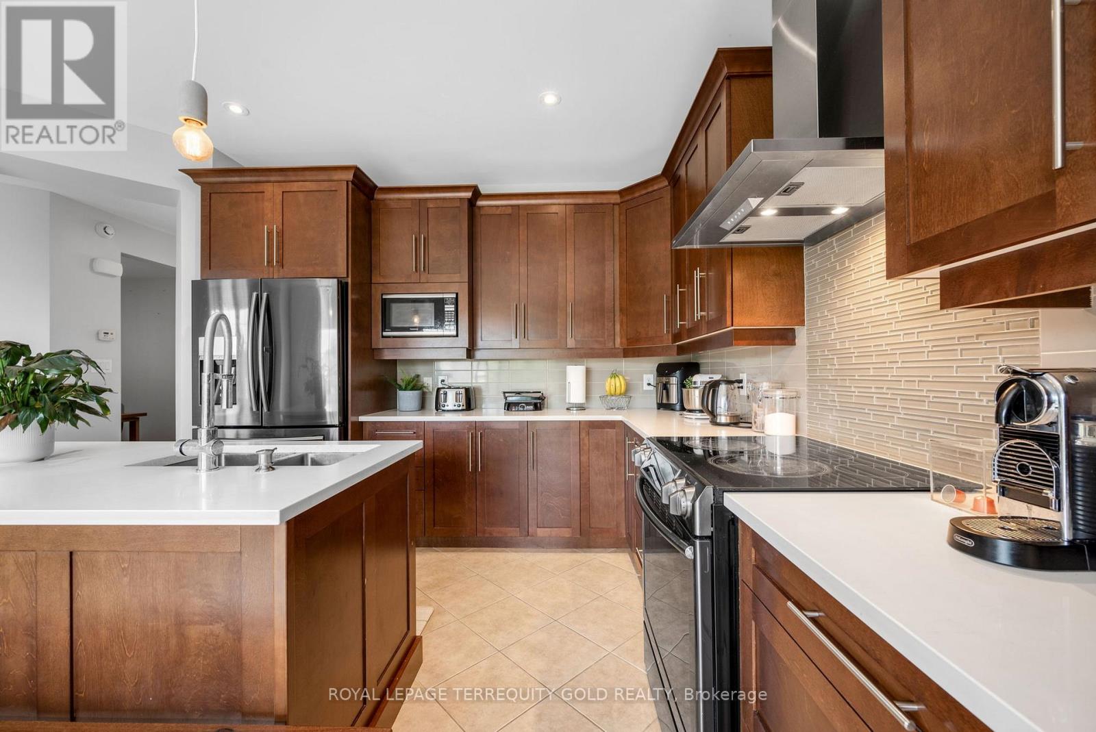 433 Callisto Way