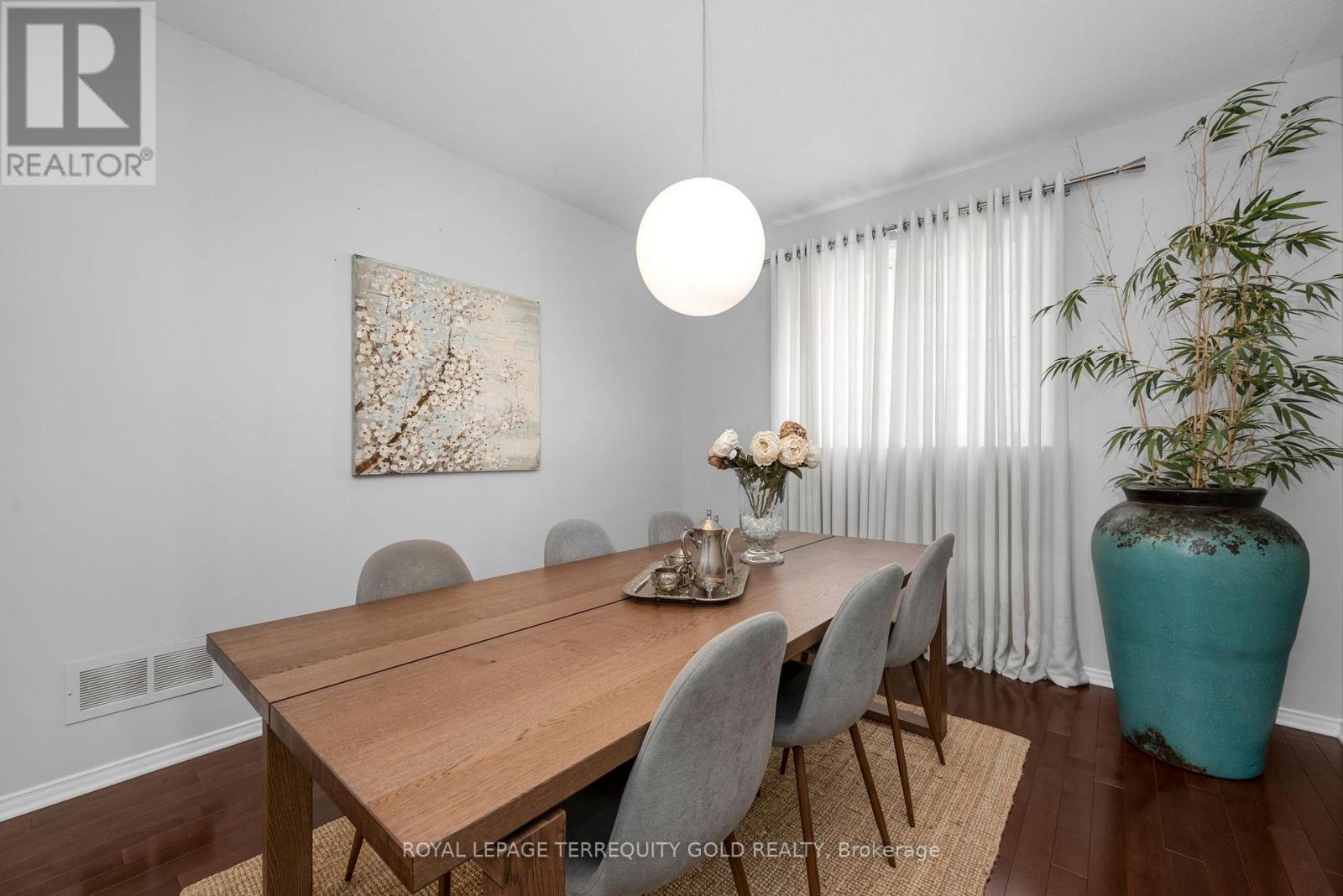 433 Callisto Way